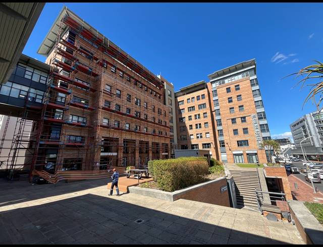 409M² OFFICE TO LET IN NEWLANDS